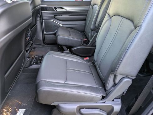 New 2026 Jeep Grand Wagoneer Summit w/ Premium Group III AWD/4WD image 57