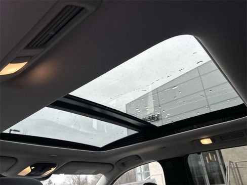 New 2026 INFINITI QX60 Luxe image 15