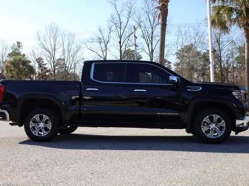 Used 2024 GMC Sierra 1500 SLT image 6