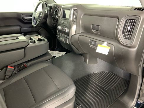 Used 2026 GMC Sierra 1500 Pro w/ Graphite Edition image 15