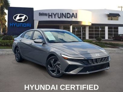 Certified 2025 Hyundai Elantra SEL