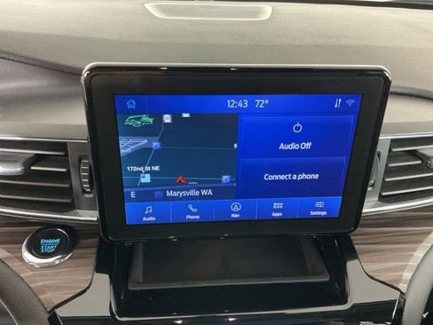 Used 2023 Ford Explorer Limited AWD/4WD image 17