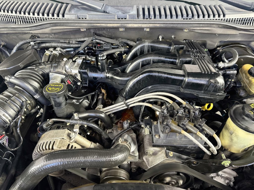 Used 2004 Ford Explorer XLS RWD image 34