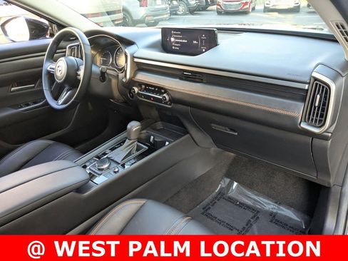 Used 2025 MAZDA CX-50 AWD 2.5 Hybrid w/ Premium Pkg image 32