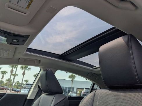Used 2022 Lexus ES 350 Ultra Luxury w/ Accessory Package 2 FWD image 20