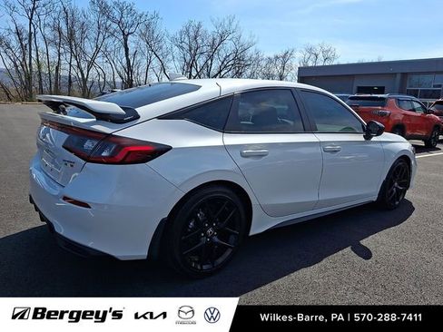 Used 2025 Honda Civic Sport image 5