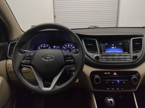 Used 2018 Hyundai Tucson SE image 22