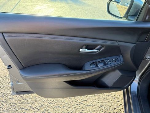 Used 2024 Nissan Sentra SV image 19