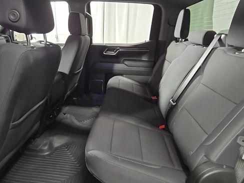 Used 2024 Chevrolet Silverado 1500 LT AWD/4WD image 27