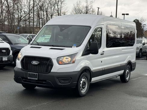 New 2026 Ford Transit 350 148 Medium Roof Wagon RWD image 5