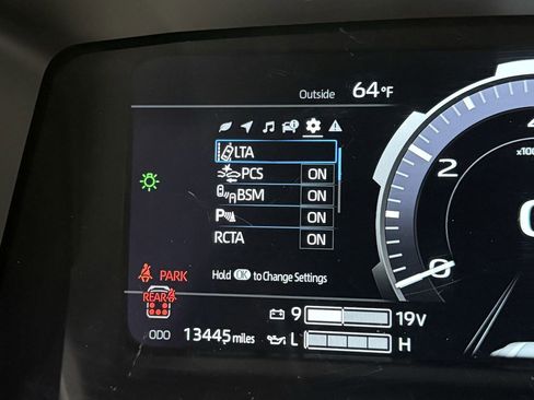 Used 2024 Toyota Sequoia Platinum image 27