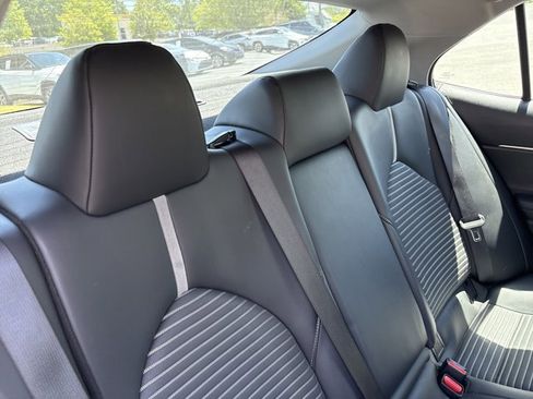 Used 2023 Toyota Camry SE FWD image 14