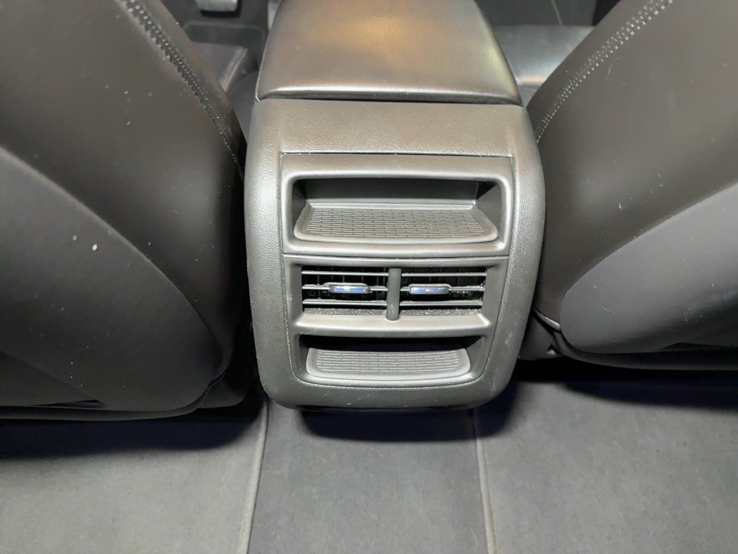 Used 2017 Cadillac XT5 Luxury w/ Driver Awareness Package AWD/4WD image 72