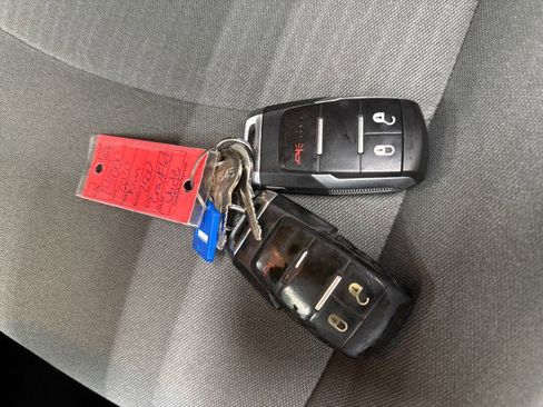 Used 2020 RAM 2500 Big Horn image 36