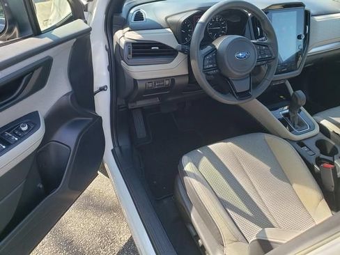 Certified 2025 Subaru Forester Premium AWD/4WD image 10