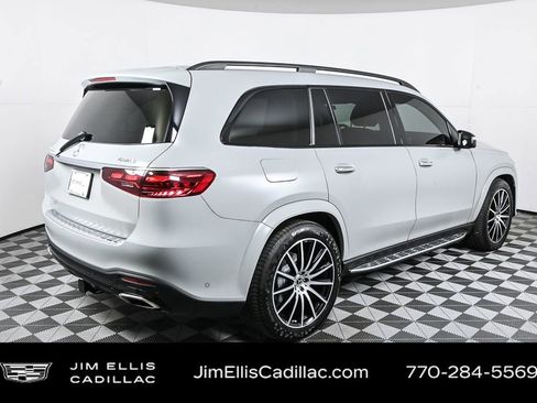 Used 2024 Mercedes-Benz GLS 580 4MATIC image 30