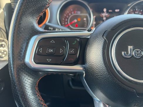 Used 2021 Jeep Gladiator Mojave w/ Trailer Tow Package image 17