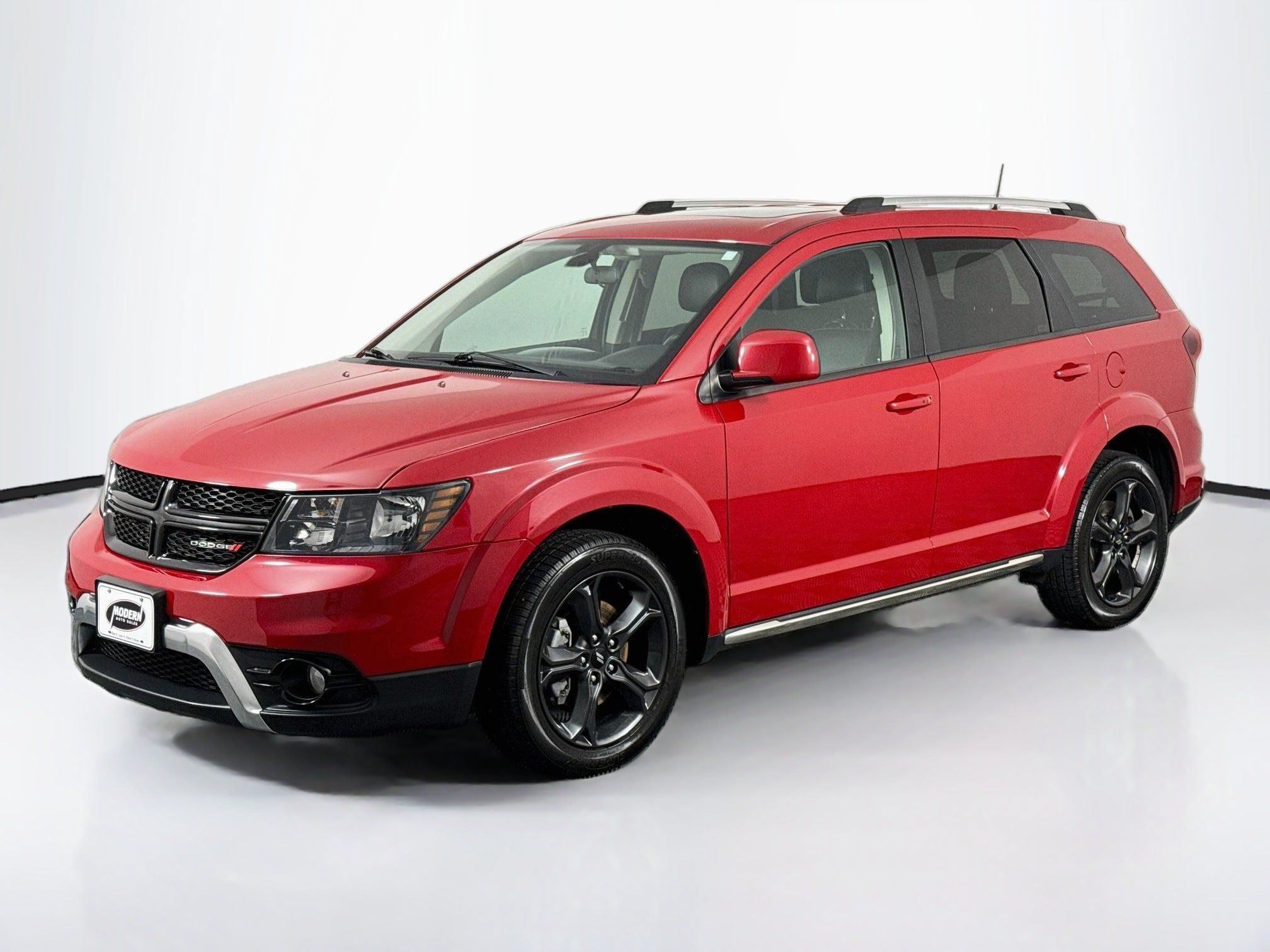 Used 2018 Dodge Journey Crossroad w/ Nav & Sun Group AWD/4WD image 10