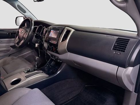 Used 2013 Toyota Tacoma 4x4 Double Cab w/ TRD Sport Pkg image 27