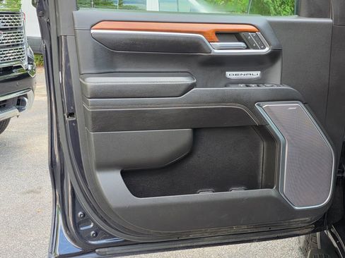 Used 2022 GMC Sierra 1500 Denali image 29