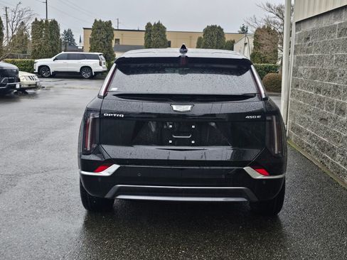 New 2026 Cadillac Optiq Luxury 1 image 5