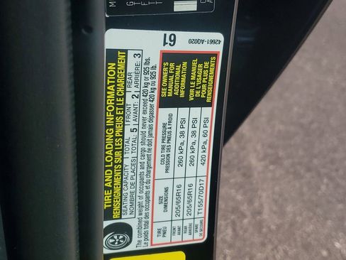 Used 2025 Toyota Camry LE image 30