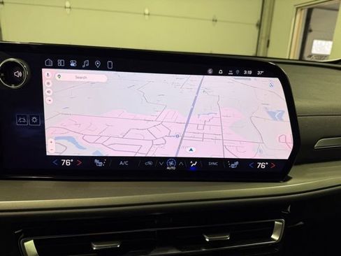 New 2026 Chevrolet Traverse LT w/ Sun and Wheel Package image 21