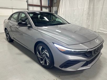 Used 2025 Hyundai Elantra Sport
