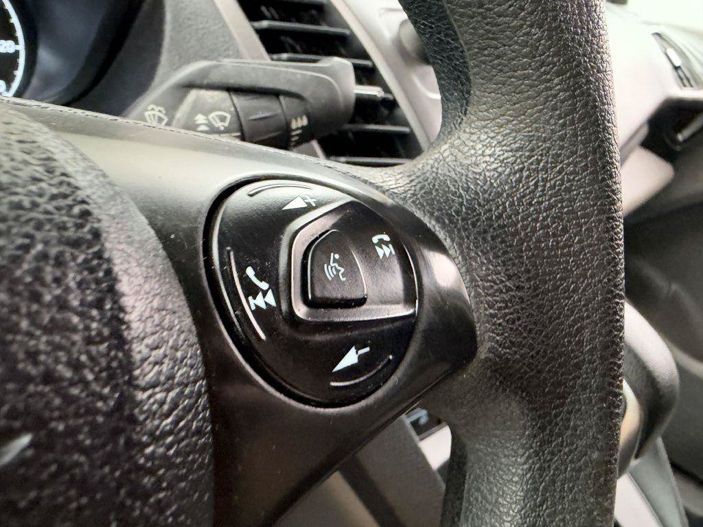 Used 2022 Ford Transit Connect XL FWD image 17