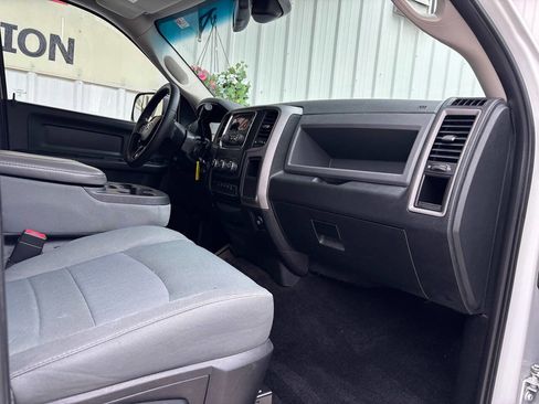 Used 2016 RAM 2500 Tradesman w/ Chrome Appearance Group image 15