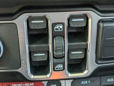 New 2026 Jeep Gladiator Rubicon AWD/4WD image 23