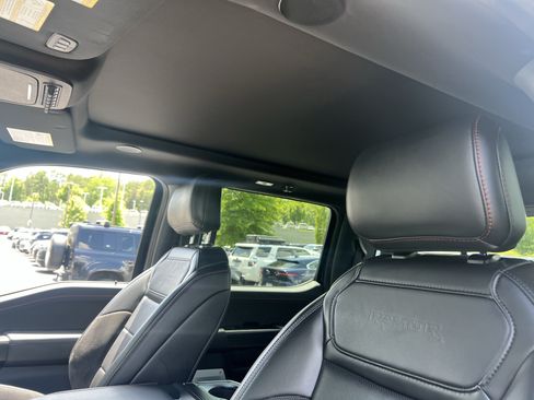 Used 2025 Ford F150 Raptor AWD/4WD image 19
