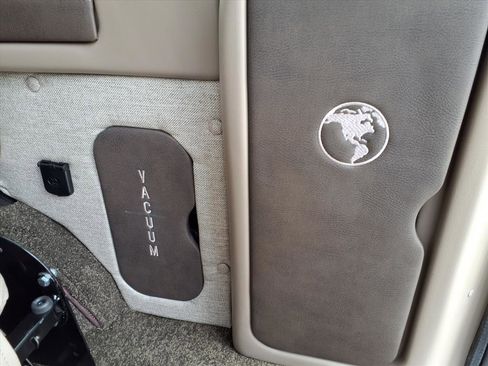 New 2026 GMC Savana 2500 Extended w/ Driver Convenience Package image 24