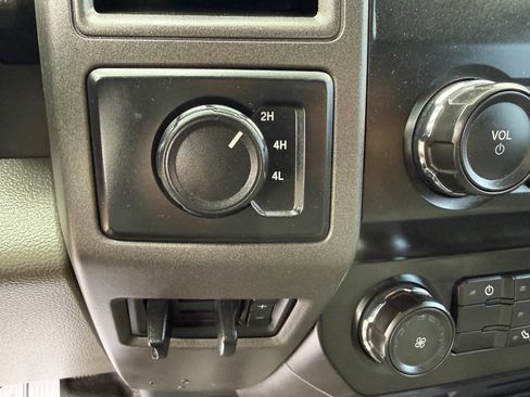 Used 2019 Ford F350 XL AWD/4WD image 22