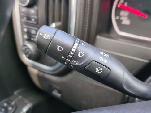 Used 2021 Chevrolet Silverado 1500 LTZ w/ LTZ Premium Package image 27