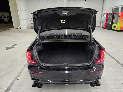 Used 2024 Volvo S60 B5 Plus w/ Climate Package AWD/4WD image 39