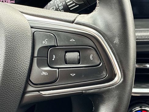 Used 2024 Buick Encore GX Sport Touring FWD image 26