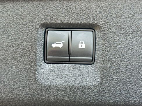 Used 2023 INFINITI QX60 Luxe w/ Performance Audio Package image 13