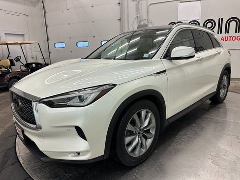 Used 2019 INFINITI QX50 Essential w/ Proactive Package image 12