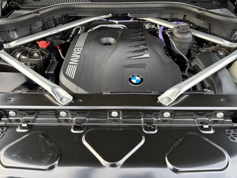 Certified 2025 BMW X5 xDrive40i w/ Premium Package image 36