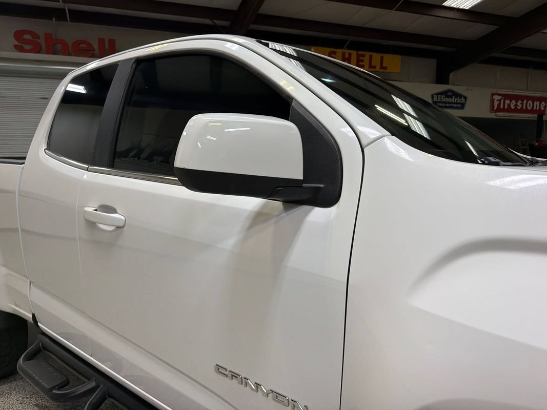 Used 2015 GMC Canyon SLE RWD image 40
