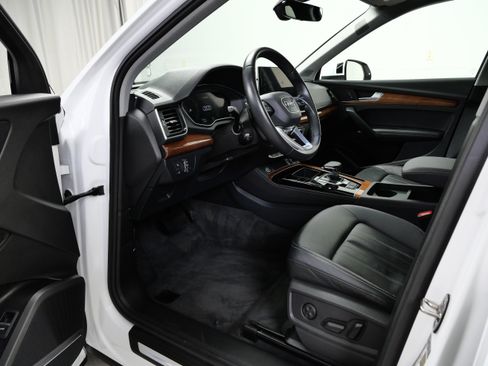 Used 2023 Audi Q5 2.0T Premium Plus w/ Premium Plus Package AWD/4WD image 14