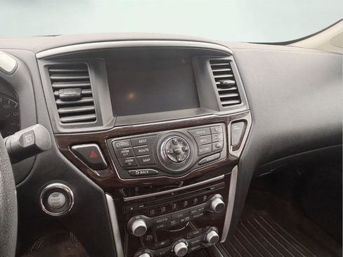 Used 2015 Nissan Pathfinder Platinum image 20