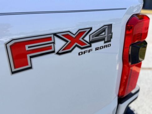 New 2026 Ford F250 Platinum AWD/4WD image 9