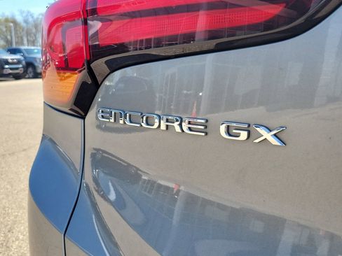 Used 2025 Buick Encore GX Preferred image 7