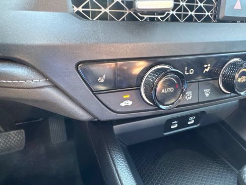 Certified 2023 Honda Accord EX image 30