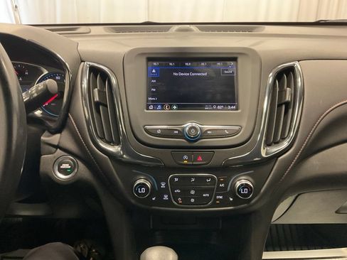 Used 2024 Chevrolet Equinox RS AWD/4WD image 23