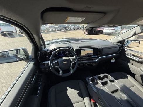 New 2026 Chevrolet Silverado 1500 LT image 22