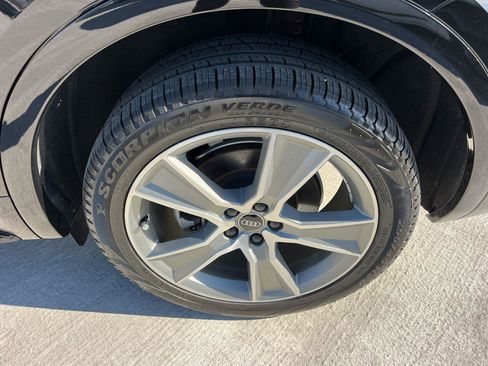 Used 2025 Audi Q5 2.0T Premium w/ Convenience Plus Package image 20