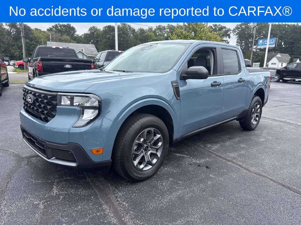 Used 2025 Ford Maverick XLT w/ Equipment Group 301A AWD/4WD image 2